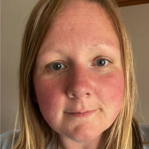 Meet your Posher, Clare